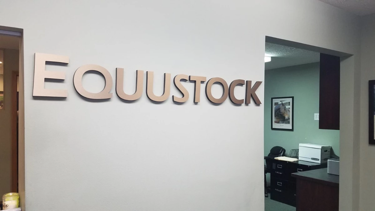 3d-lobby-sign-for-financial-company